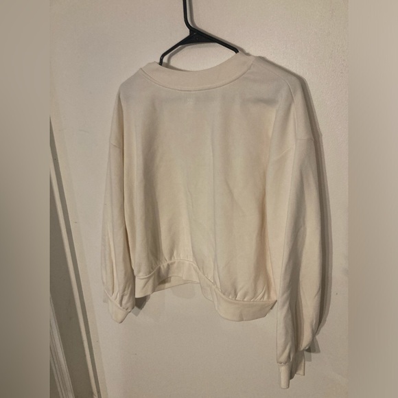 All in Motion Sweatshirt with Ski Club graphic in size XXL. Brand new. NWT - Picture 6 of 7